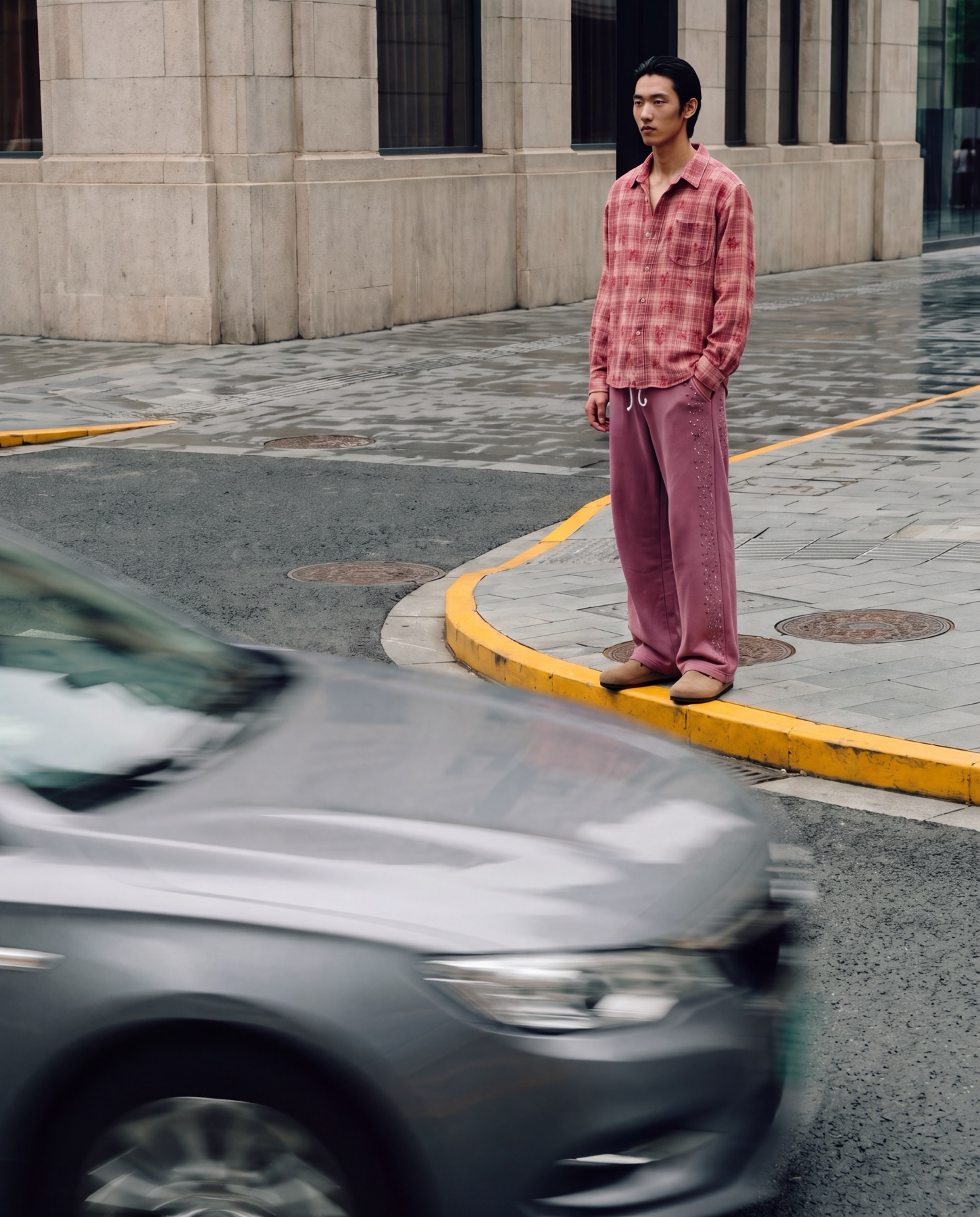 Passing car and city distance